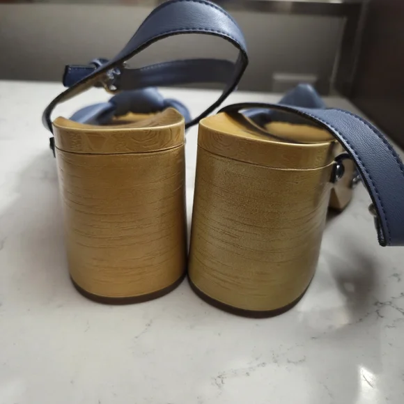 Sam & Libby Blue Tan Bow Sandals - Picture 4 of 8